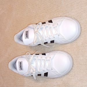 Women Adidas Sneakers